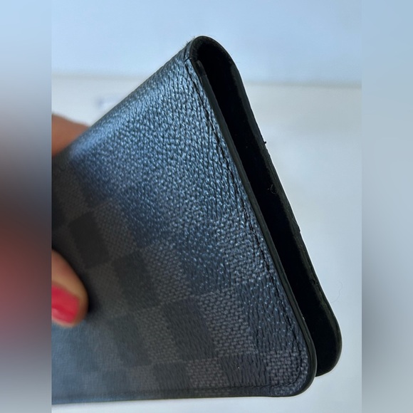 Louis Vuitton Damier Graphite Canvas iPhone Wallet Folio Case - Picture 4 of 10